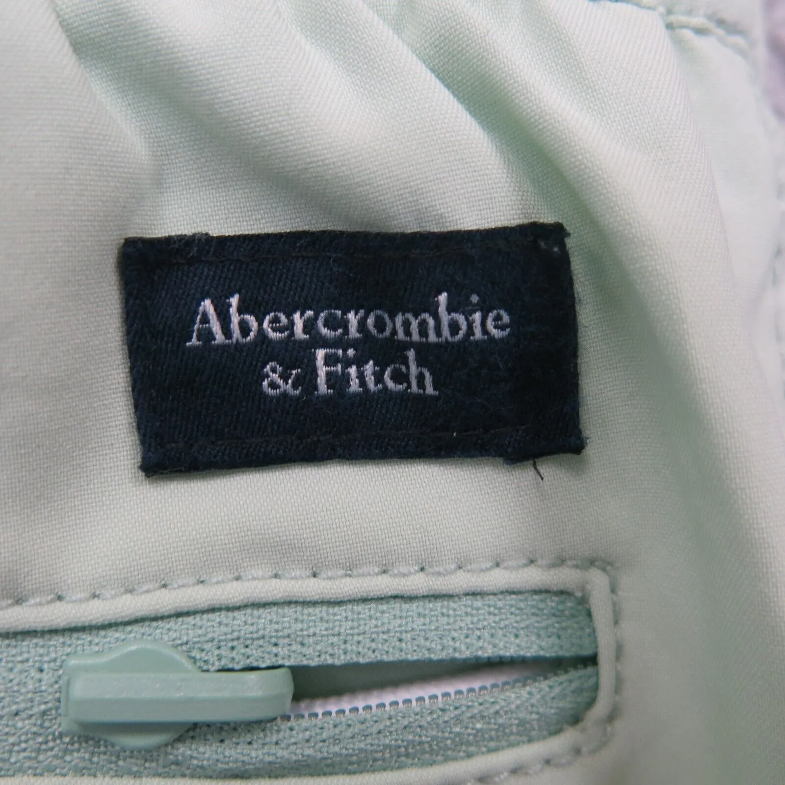 Abercrombie & Fitch Women Stretch Chino Shorts High Rise Pockets Mint Green SZ M