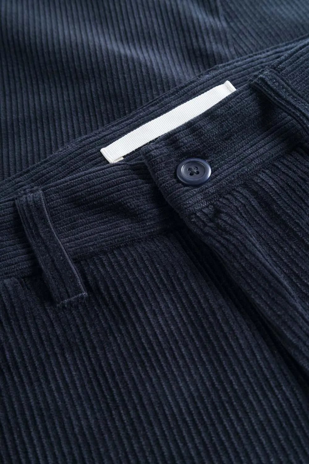 Aros Regular Wide Wale Corduroy Chino - Dark Navy