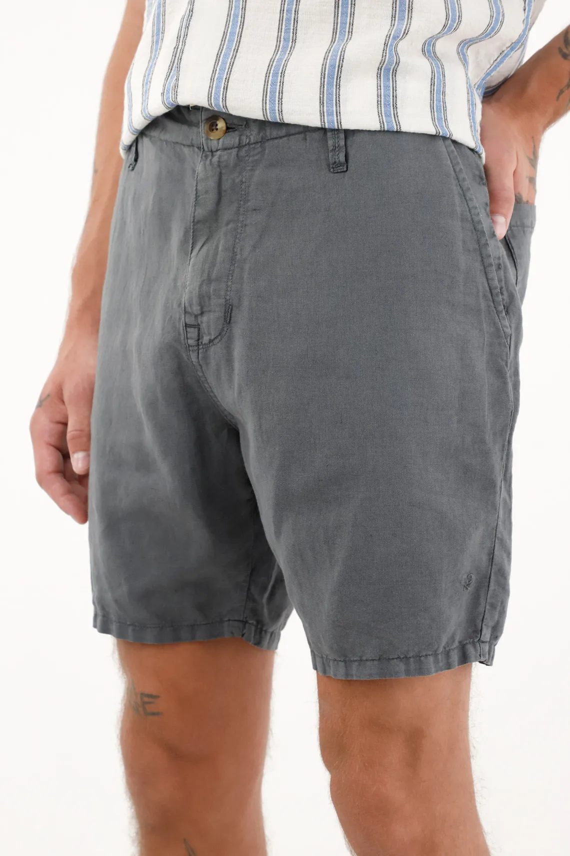 Bermuda tipo chino gris para hombre