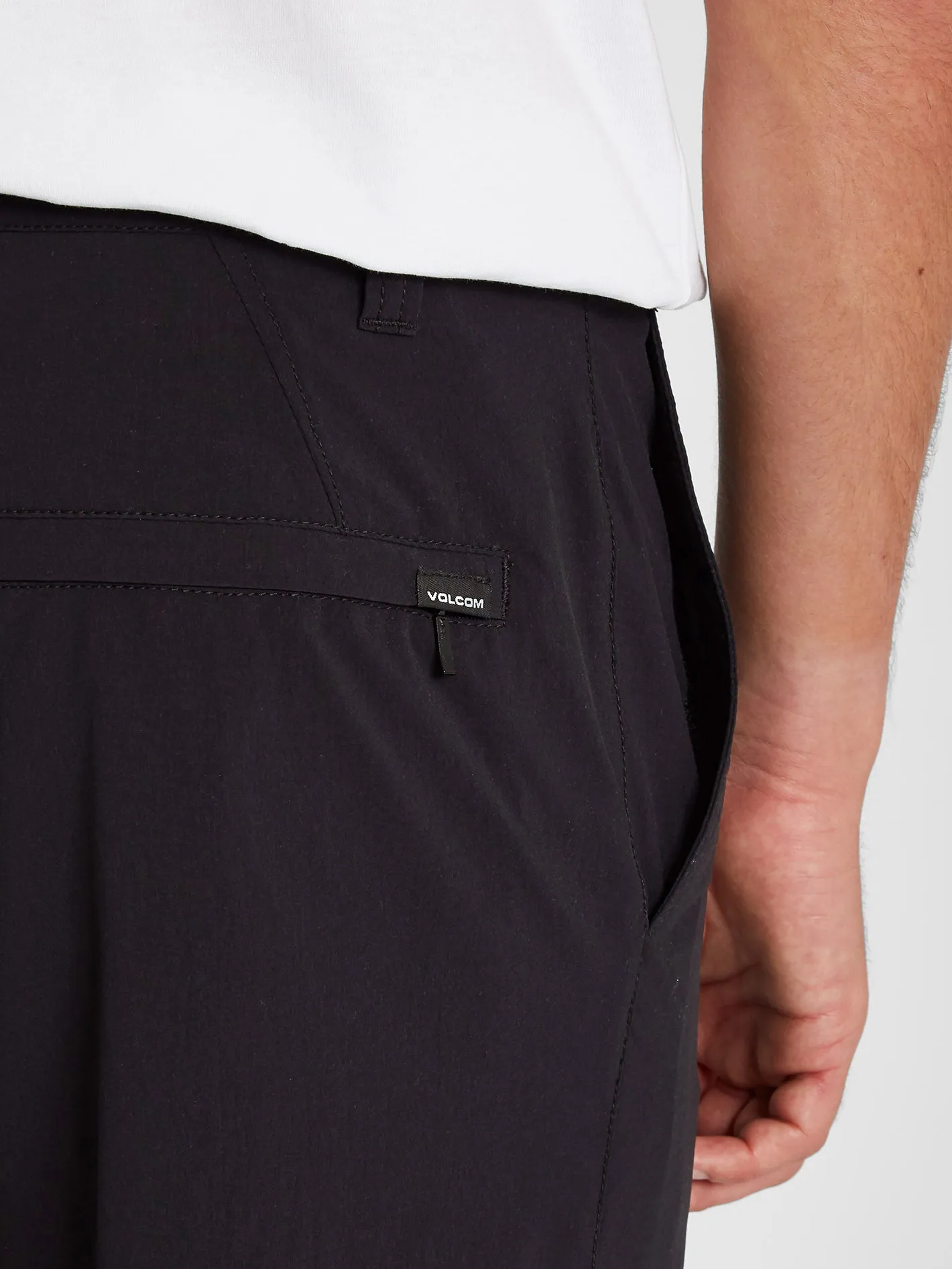 Bohnes Hybrid Shorts - Black