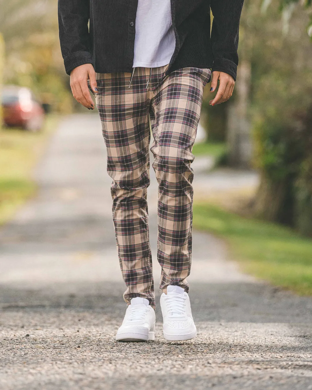 B.Slim Elastic Chino Beige Plaid