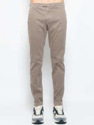 Chino in Cotone Armaturato Washed Tortora