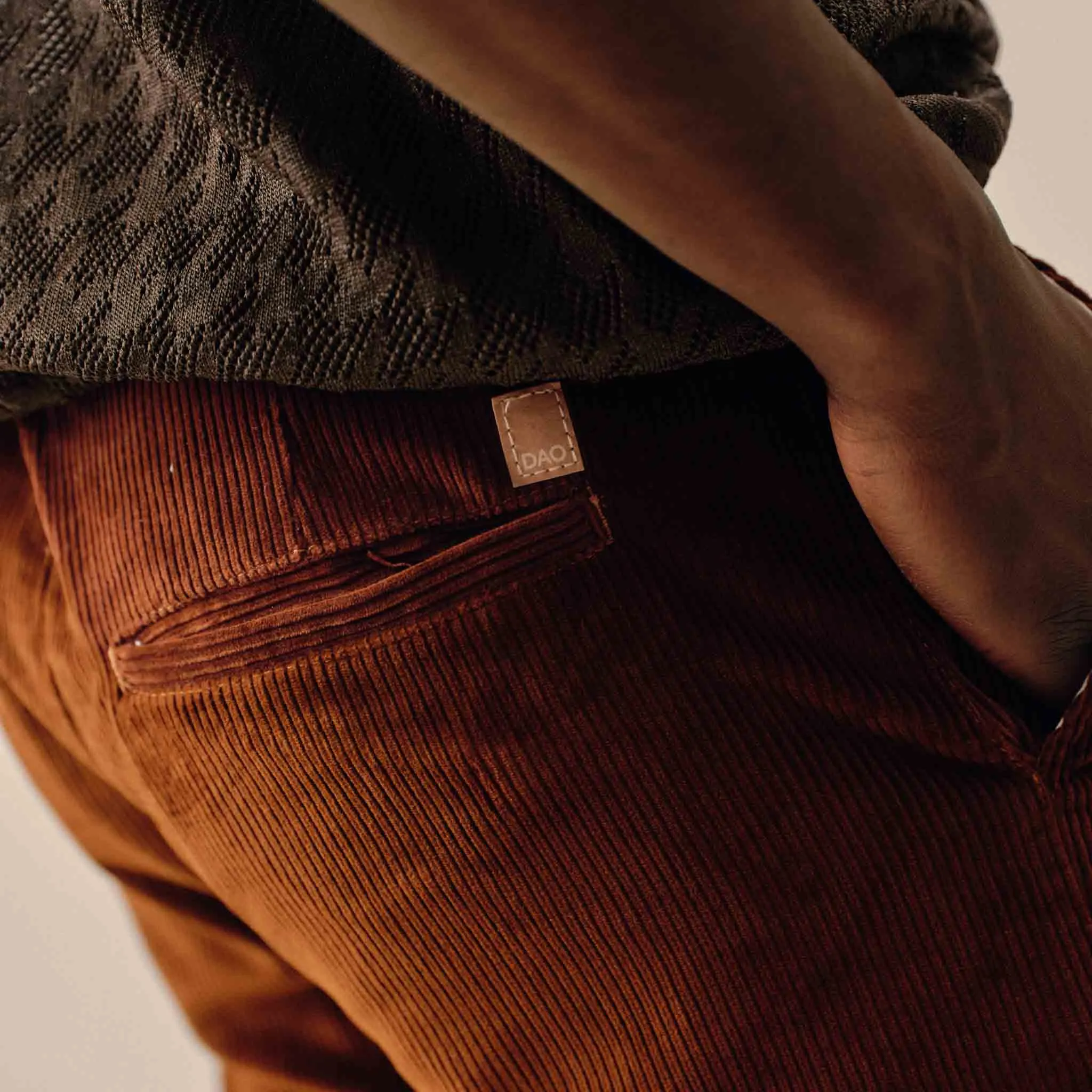 Chino Jeannot Velours terracotta coupe demi-slim