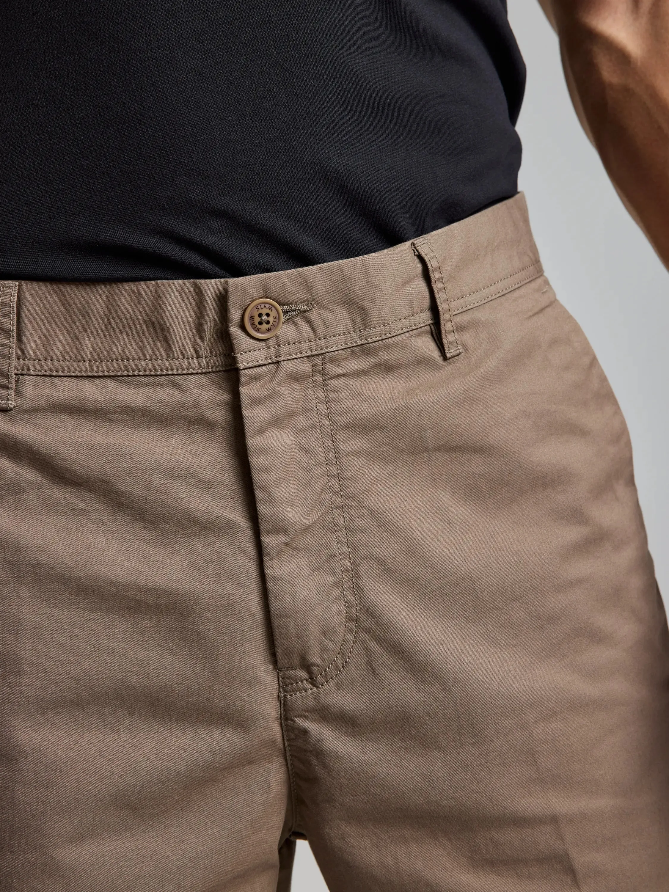 DECK LIGHT CHINO SHORT