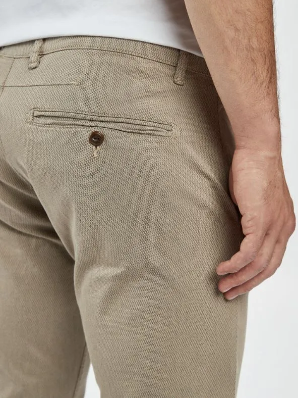 Gabba Paul Dale Chino Humus SS23