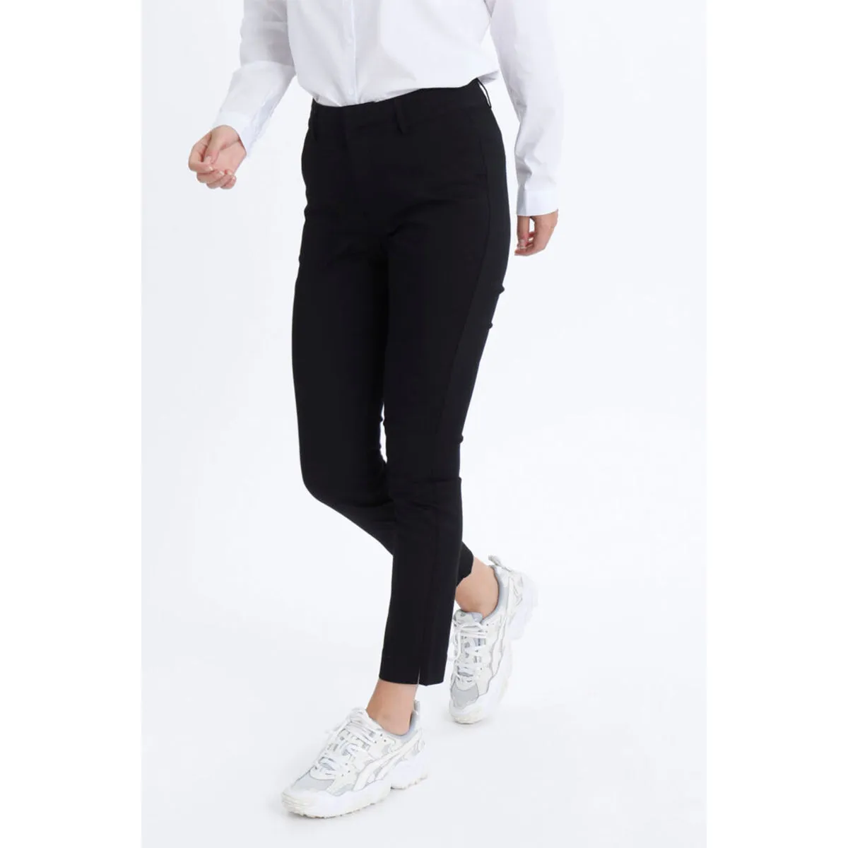 Lea 7/8 Chino pant black (Levering 3-4 hverdage)