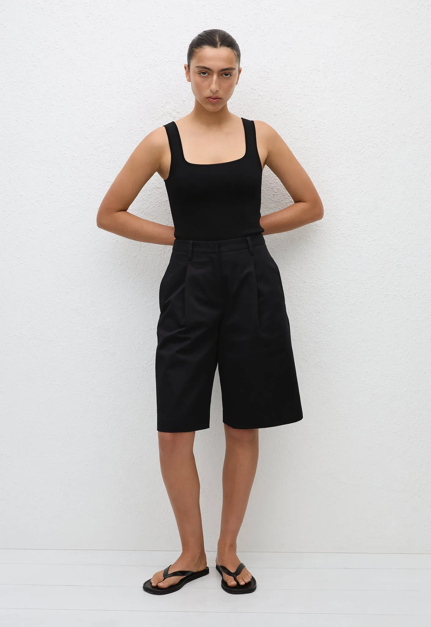 Long Chino Short - Black