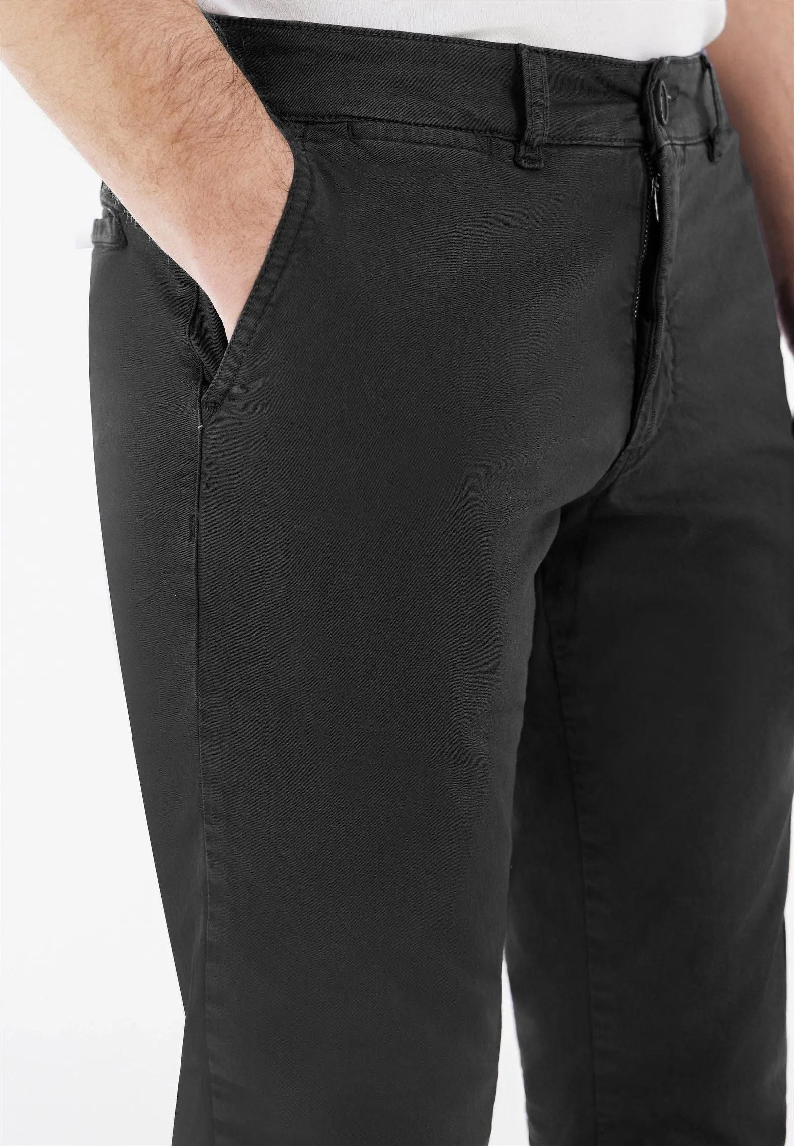 Men's Chino Pants - Black