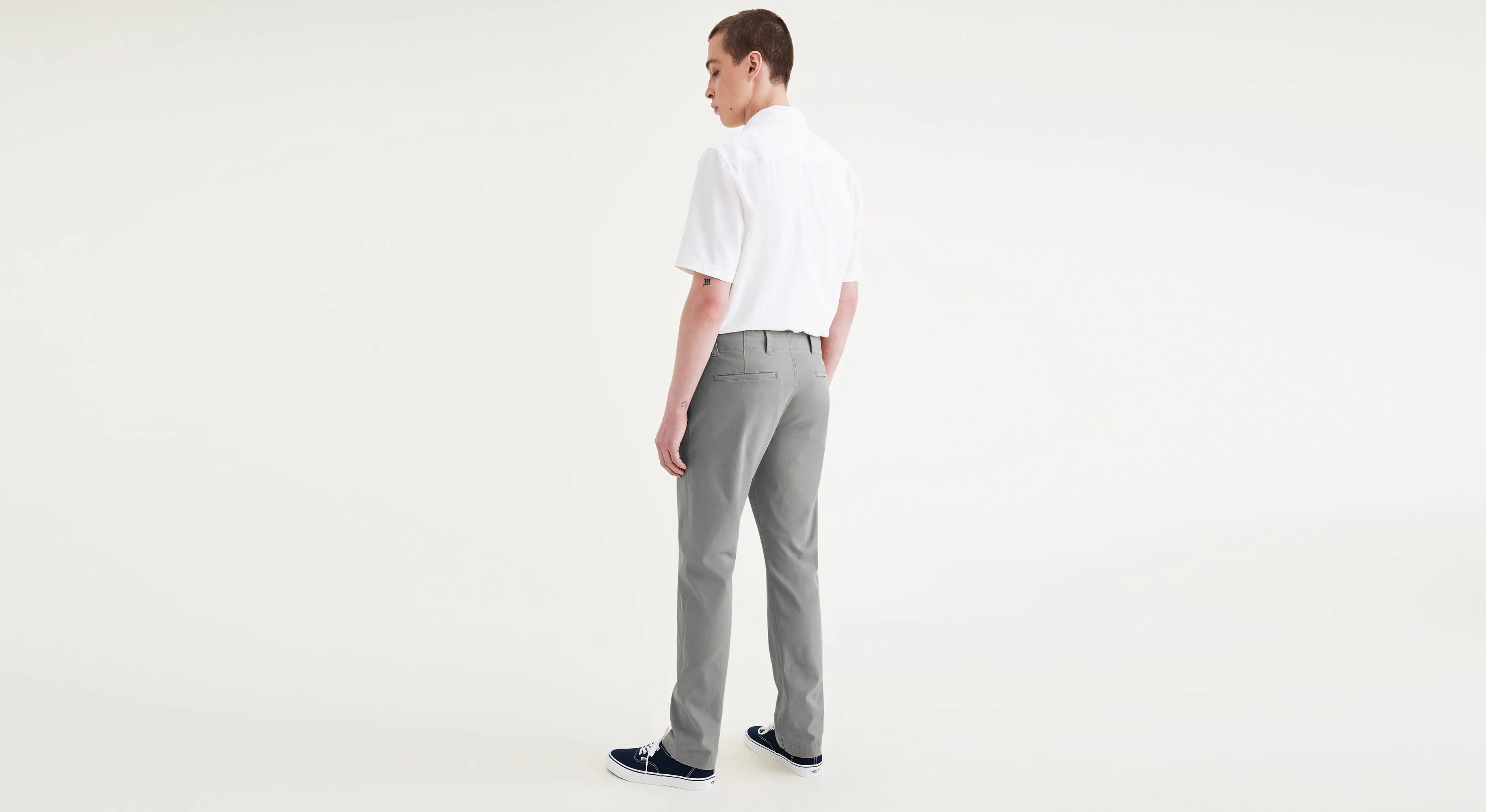 Men's Slim Fit Smart 360 Flex California Chino Pants