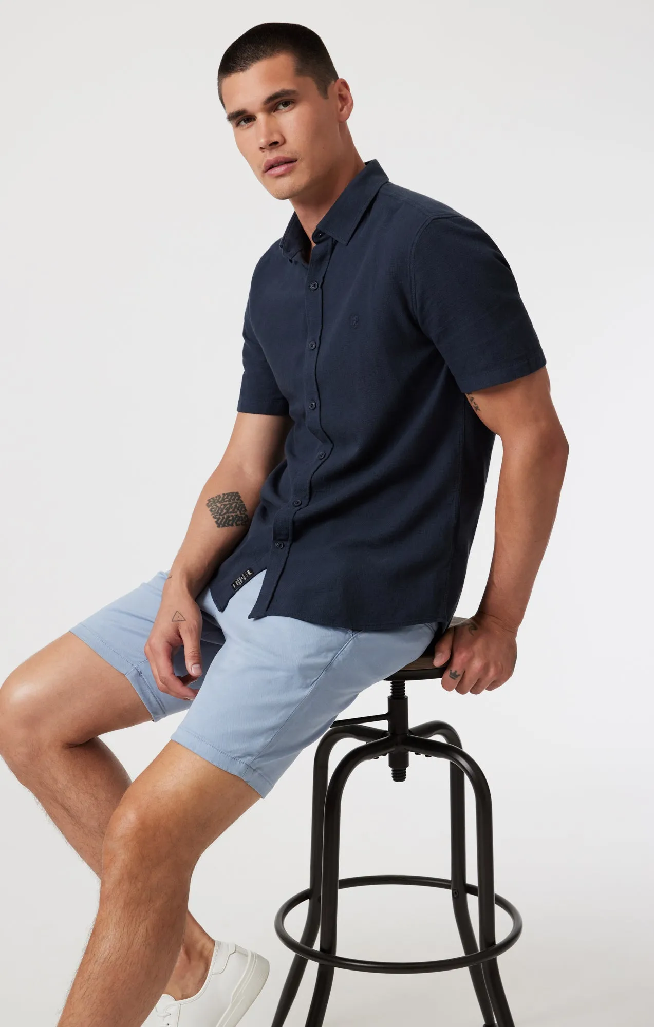 NOAH SHORTS IN MOUNTAIN SPRING LUXE TWILL