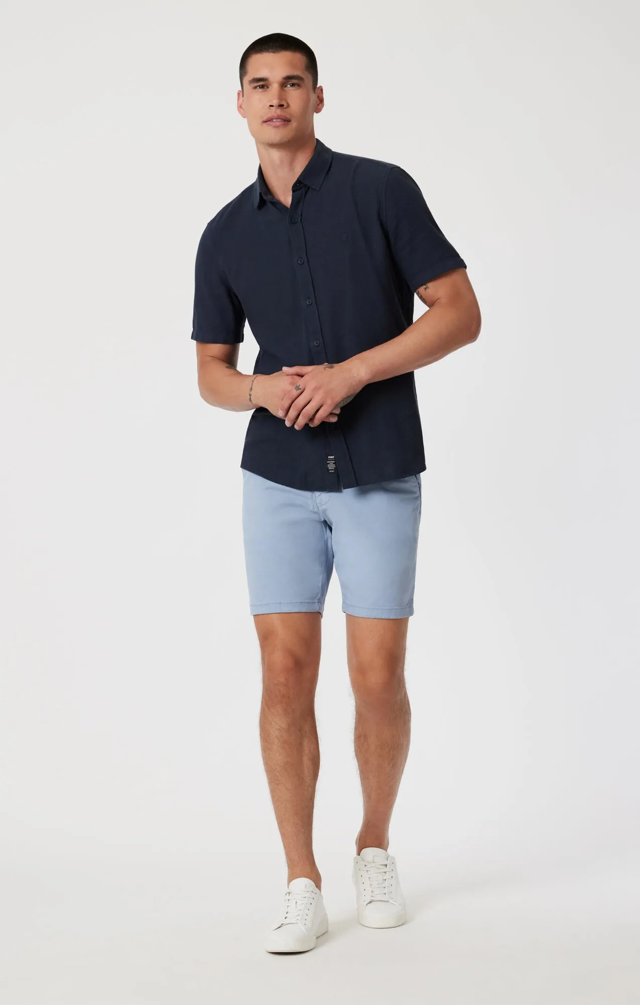 NOAH SHORTS IN MOUNTAIN SPRING LUXE TWILL