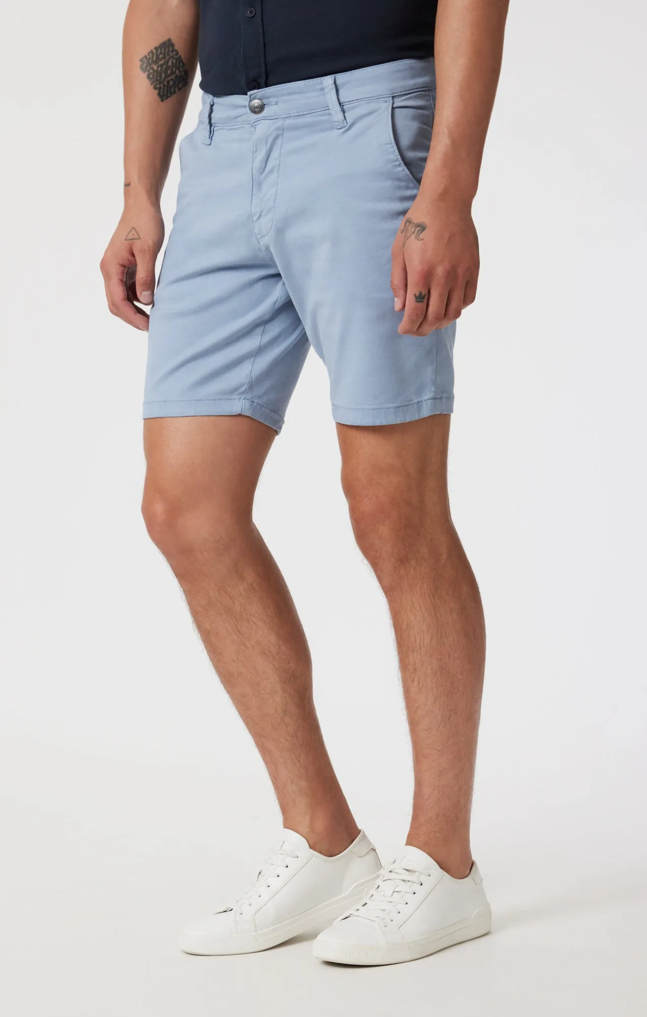 NOAH SHORTS IN MOUNTAIN SPRING LUXE TWILL