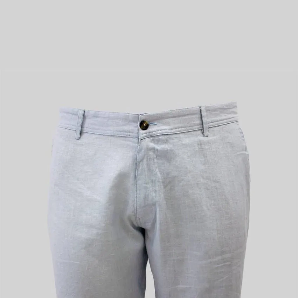 Pantalon chino bleu clair en lin