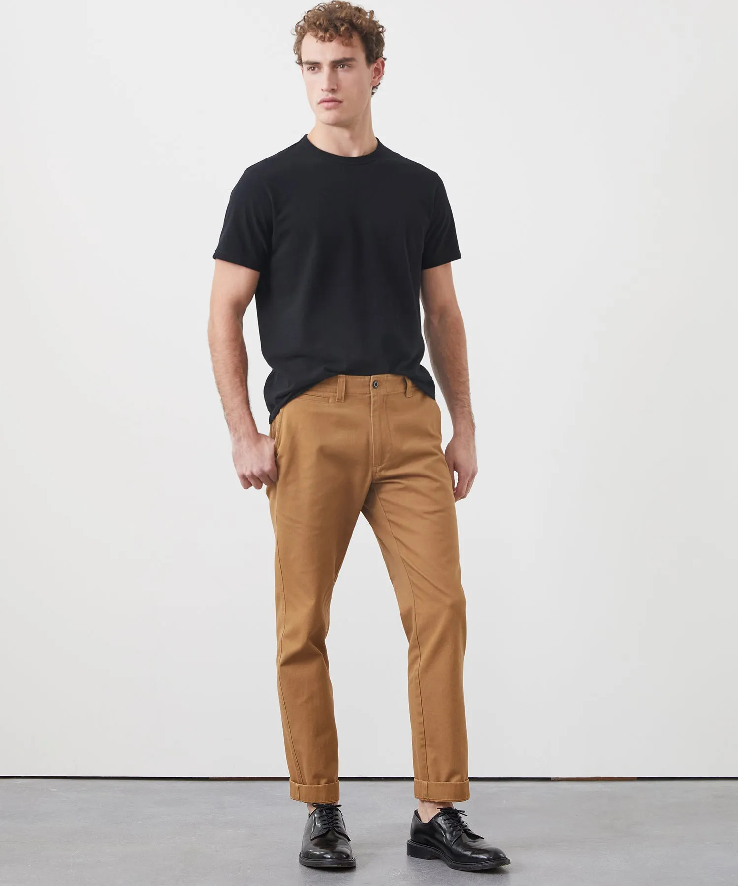 Straight Fit Favorite Chino in British Khaki