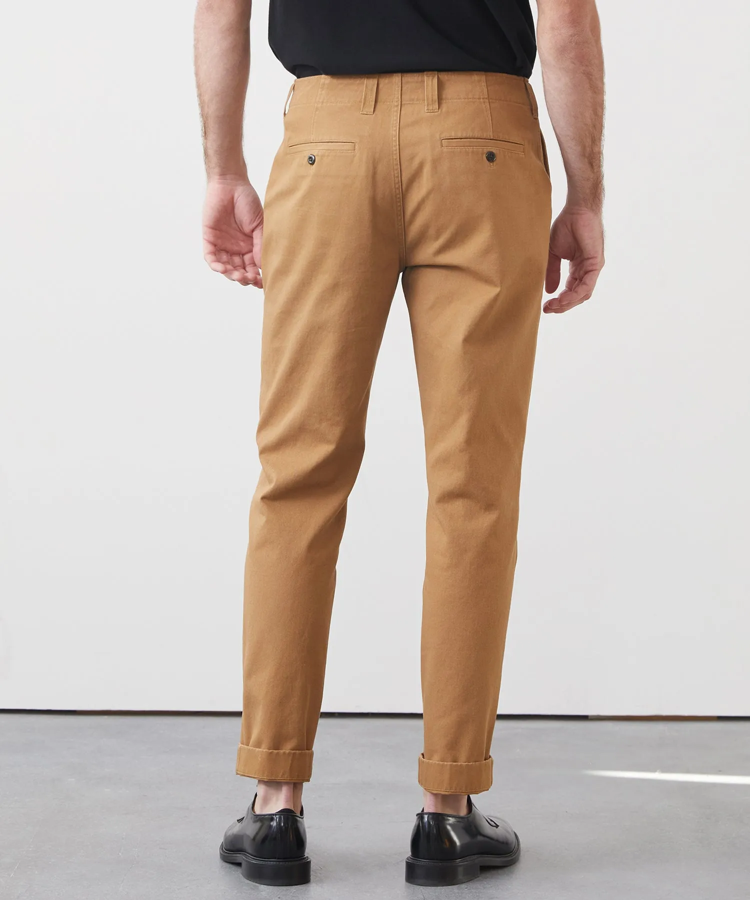 Straight Fit Favorite Chino in British Khaki