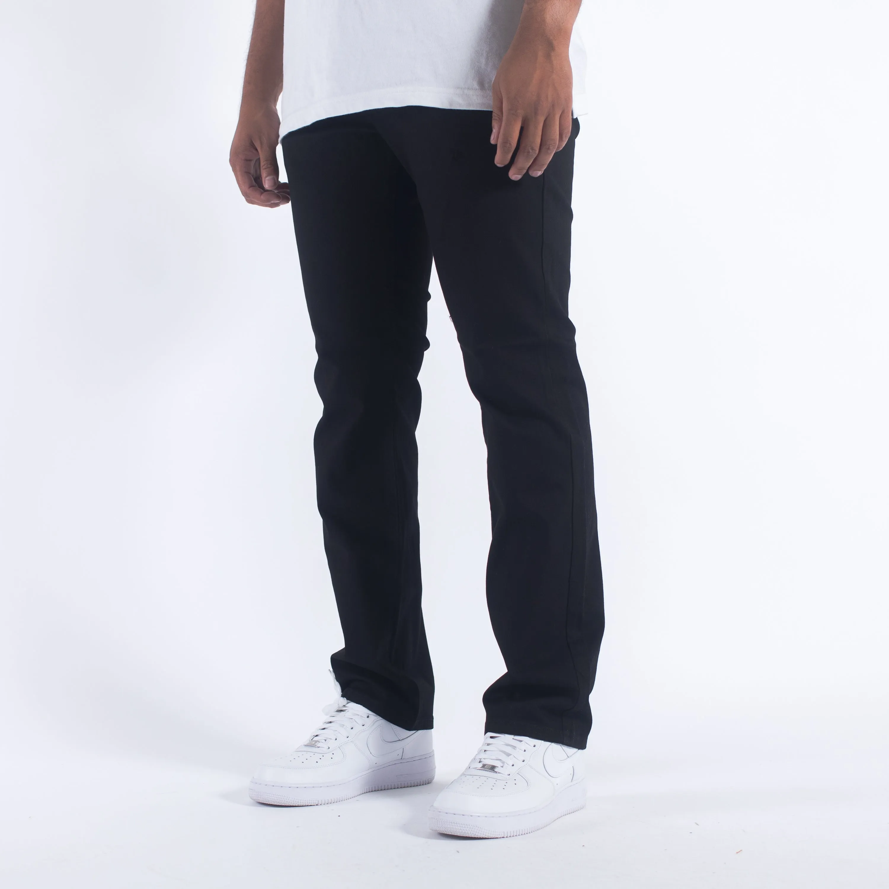 The Classic Chino - Black