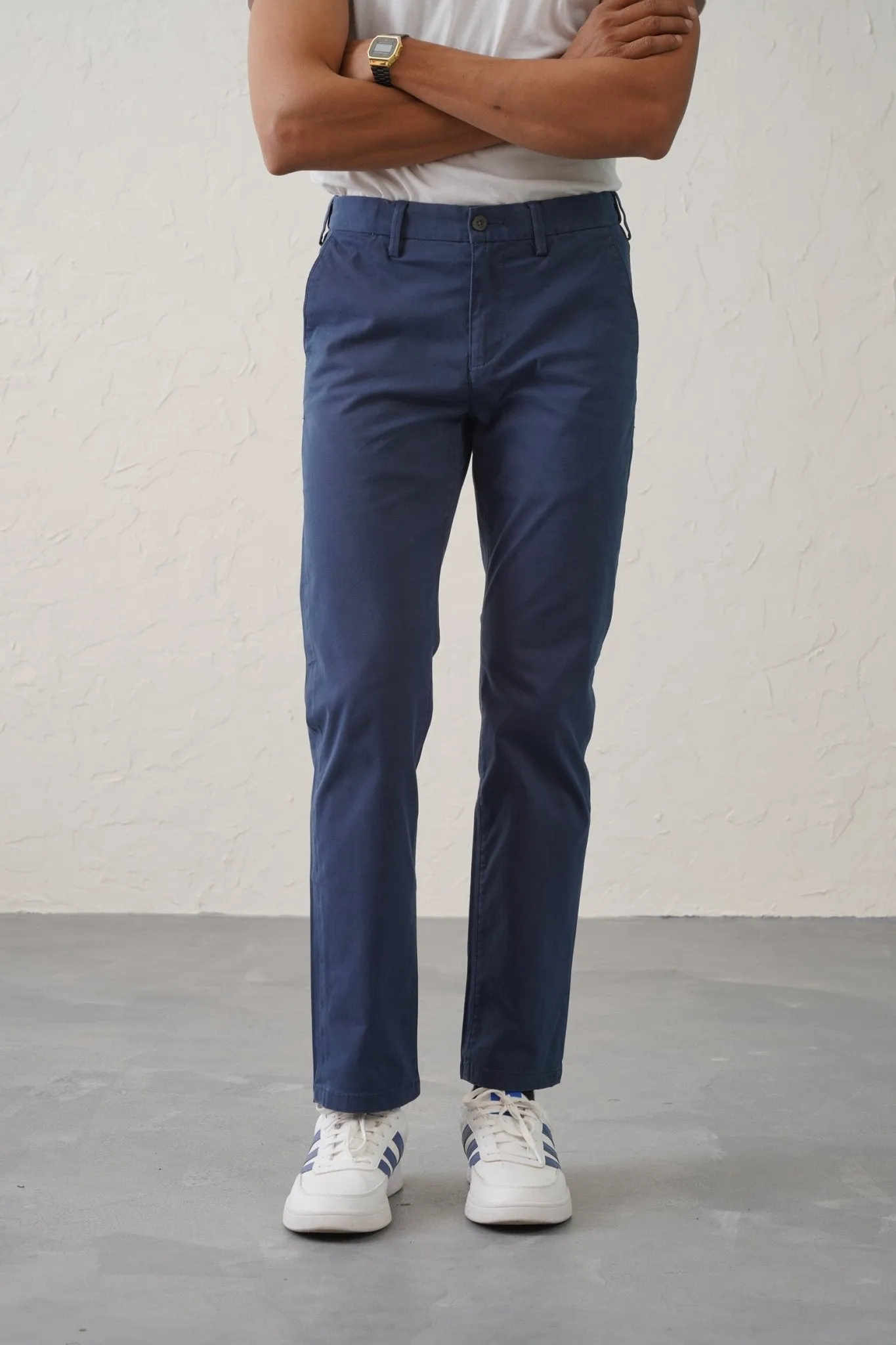 The Regular Fit Daylong Chino - Knight Blue