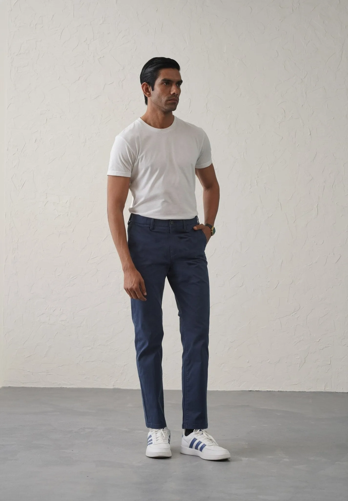 The Regular Fit Daylong Chino - Knight Blue