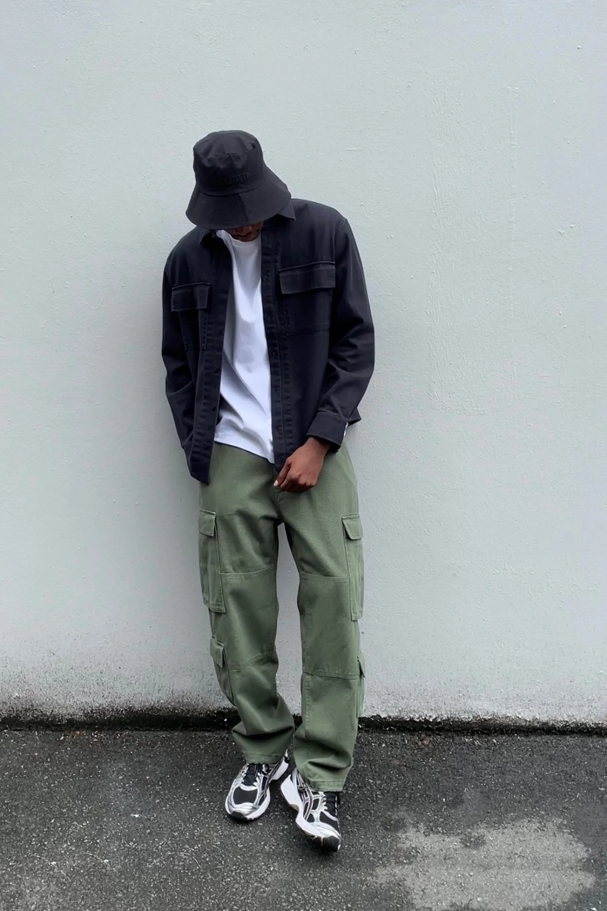 WIDE LEG CARGO CHINO PANT